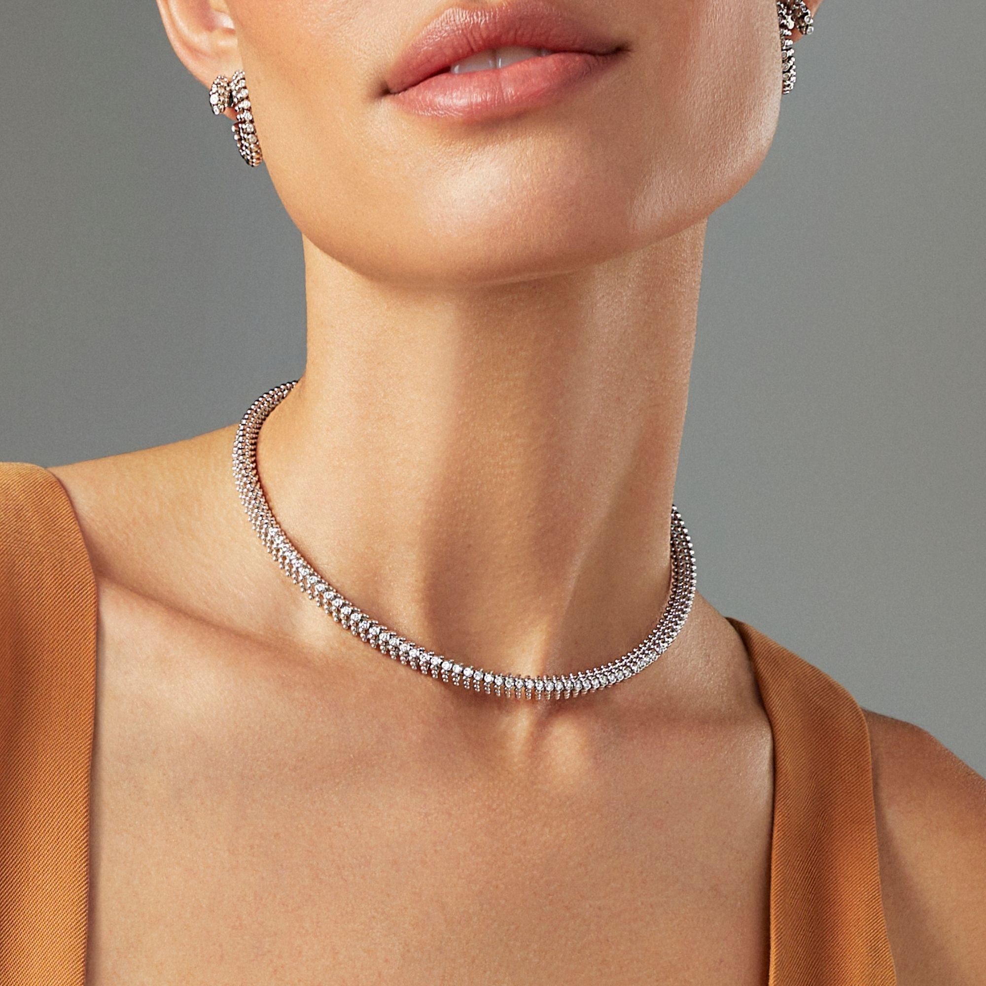 BUBBLES MINI-ME WHITE GOLD NECKLACE