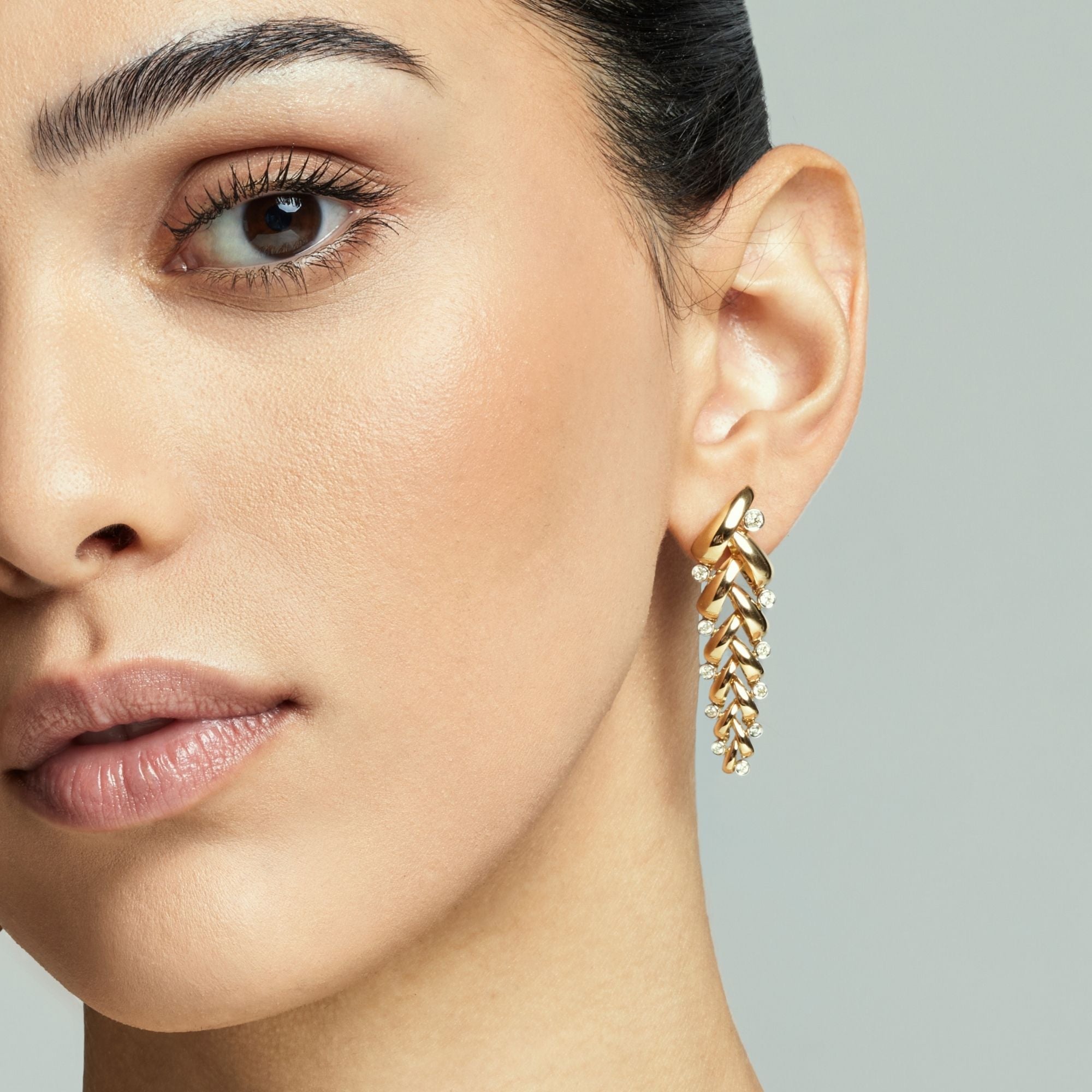 VIRGOLA LONG YELLOW GOLD EARRINGS