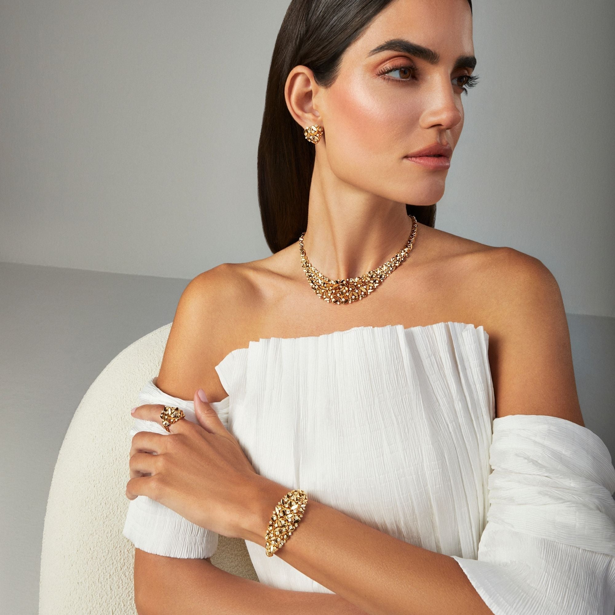 RIFLESSI BIG YELLOW GOLD NECKLACE