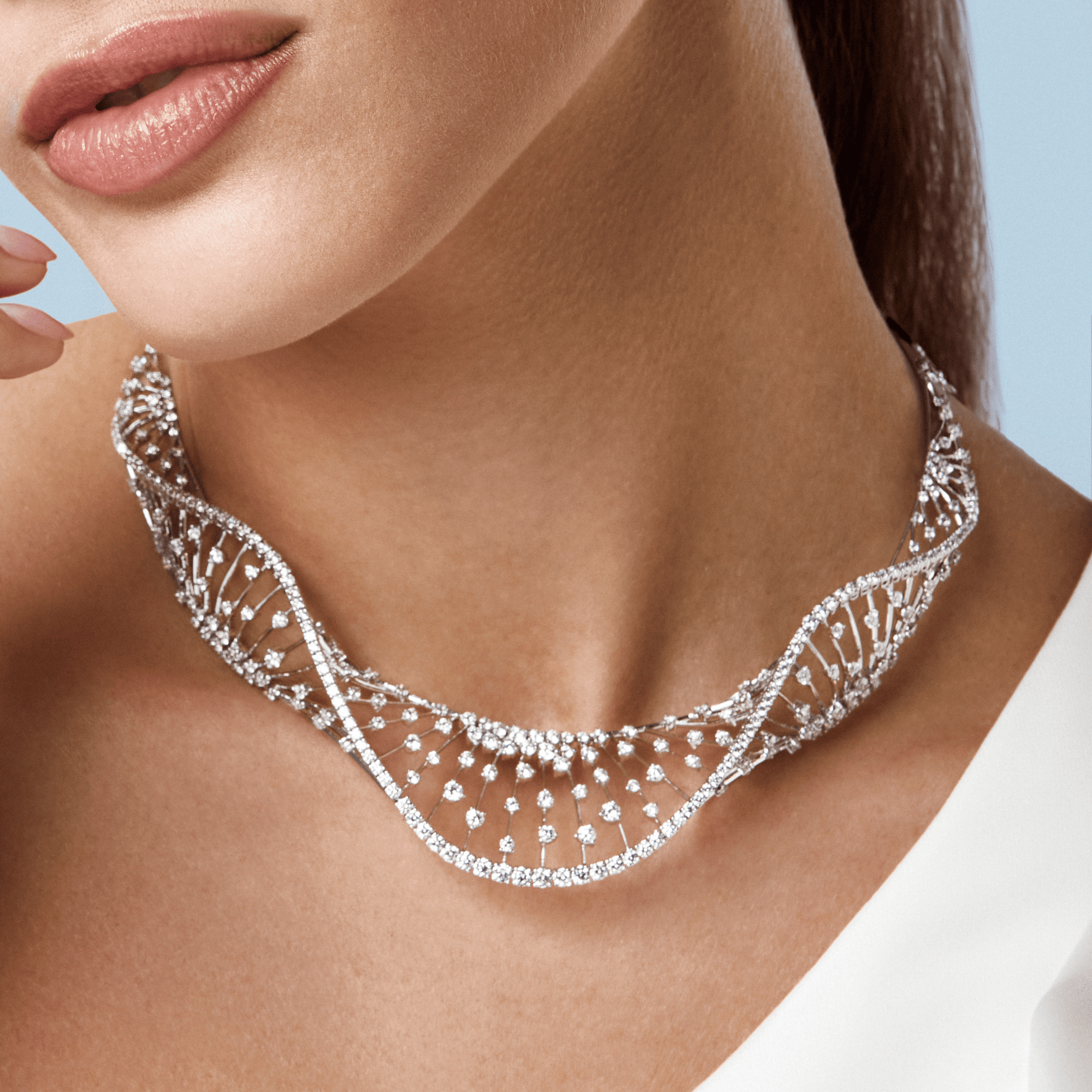 WHITE WONDERS MEMORIA WHITE GOLD NECKLACE