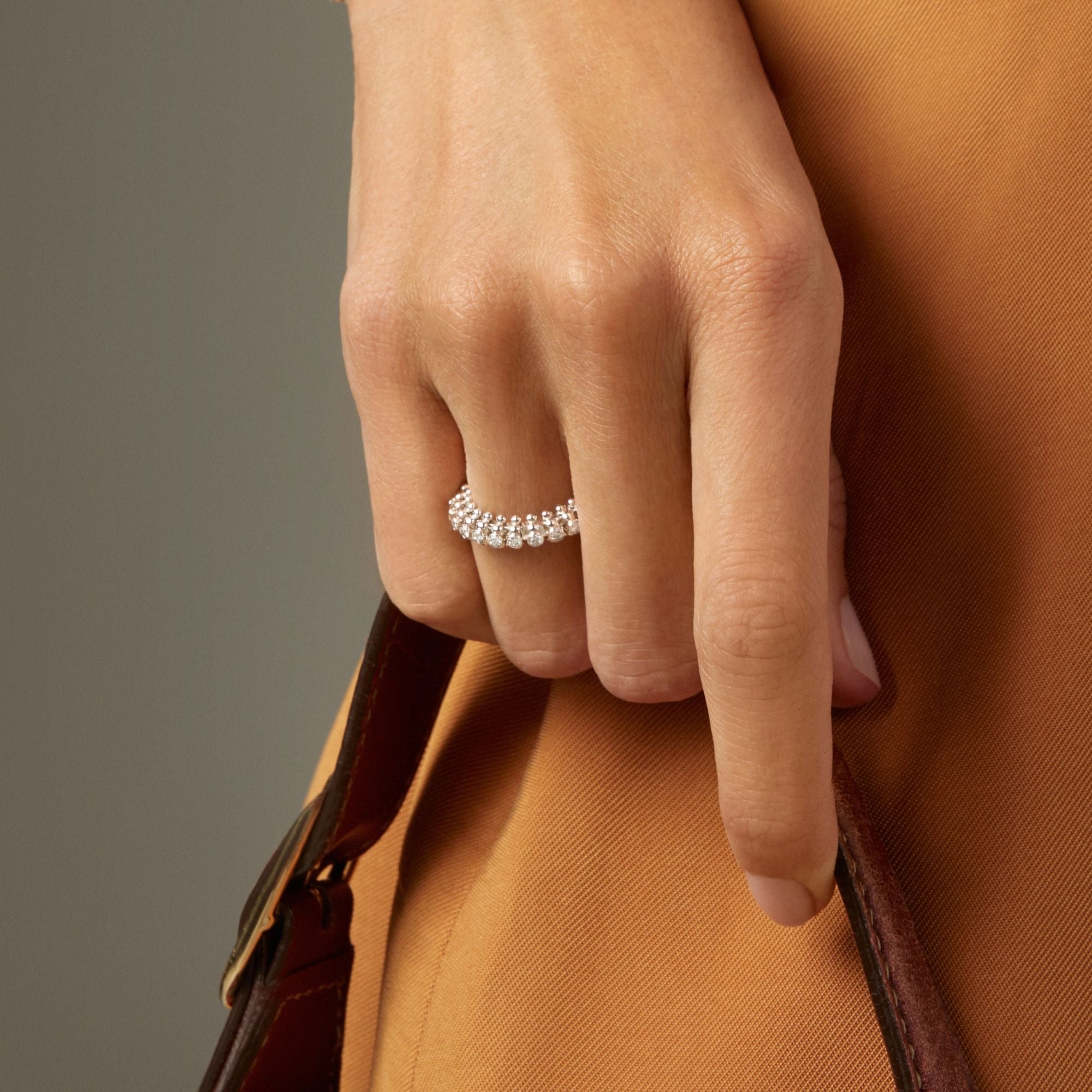 BUBBLES MINI-ME WHITE GOLD RING