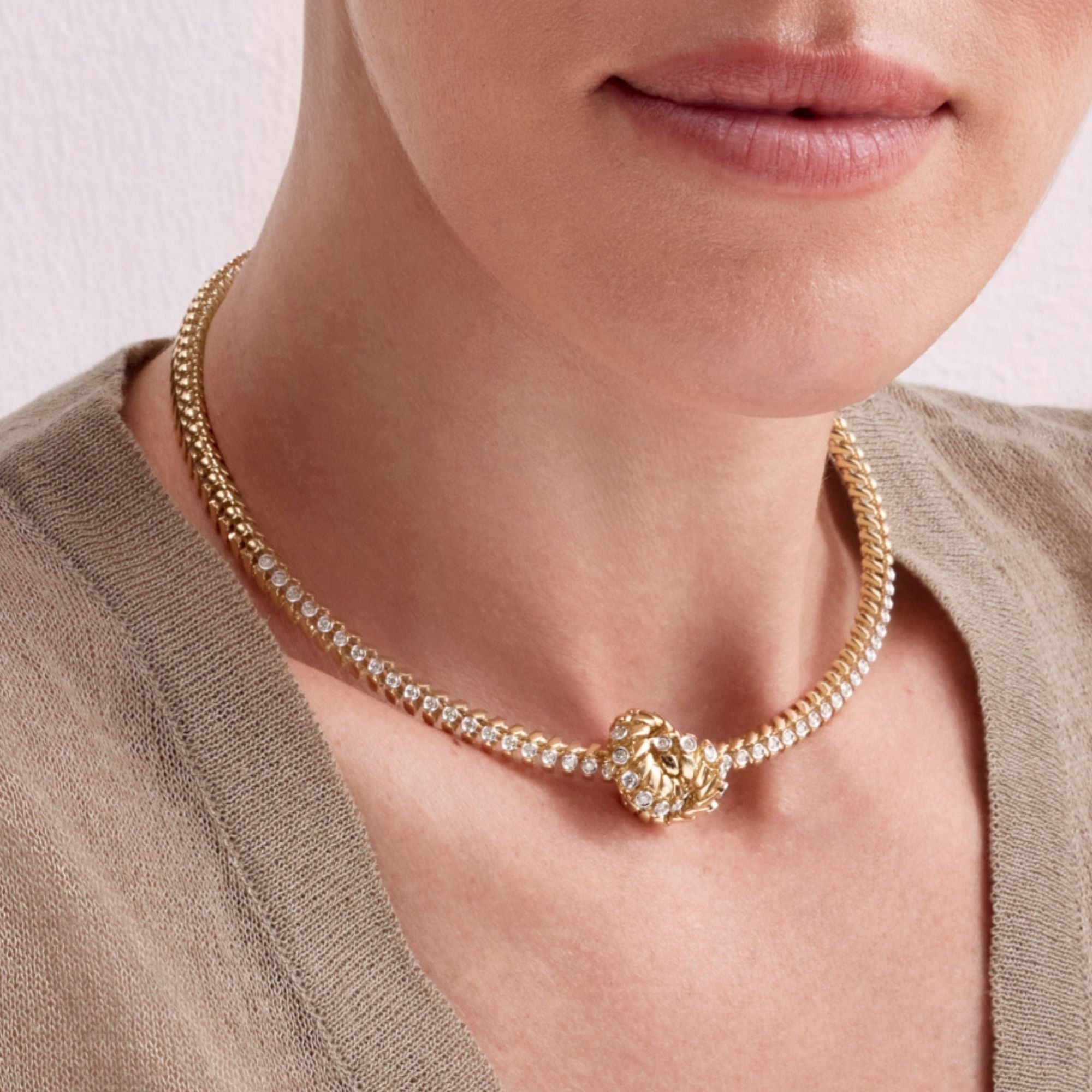 SNODO SMALL YELLOW GOLD NECKLACE