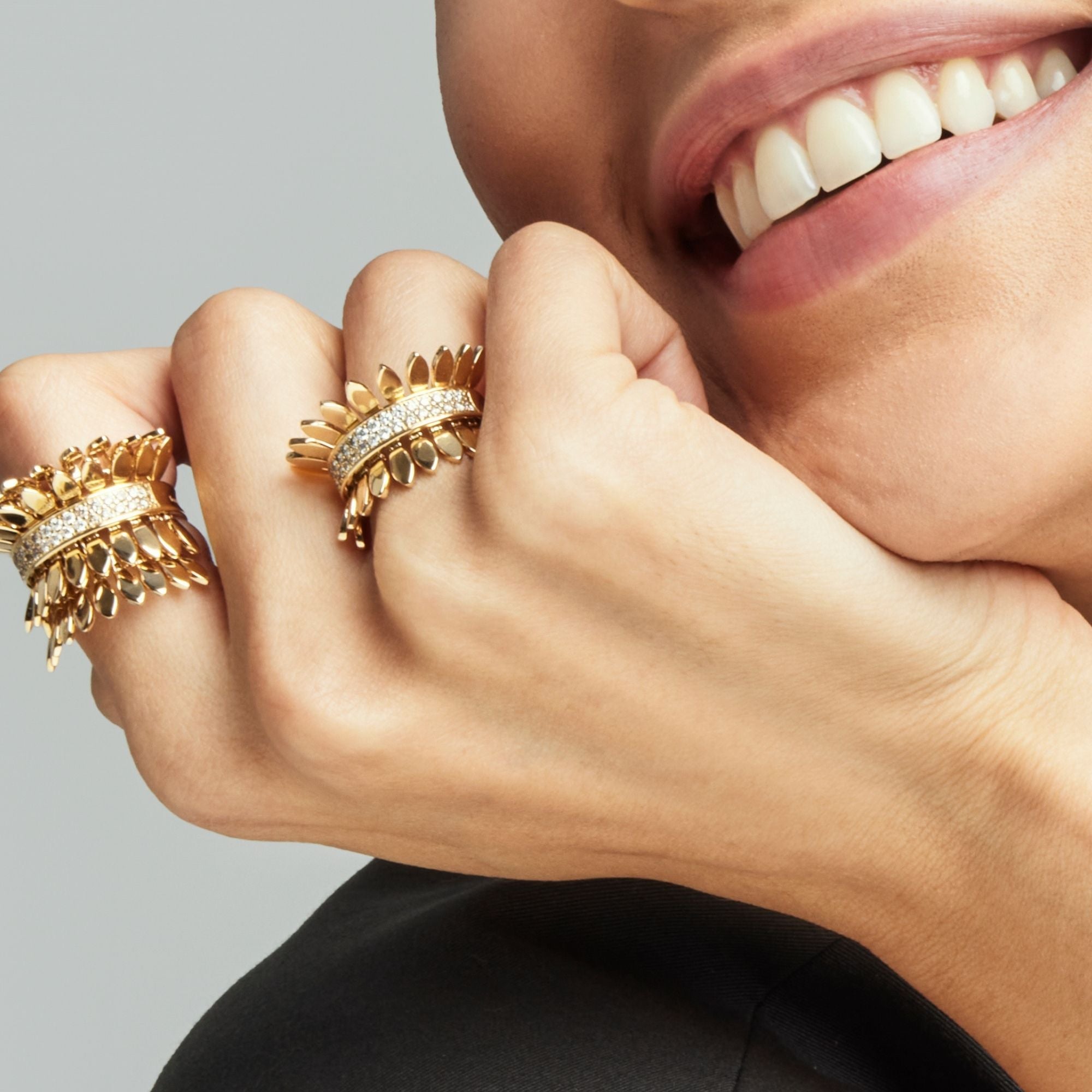 SPETTINATO YELLOW GOLD RING