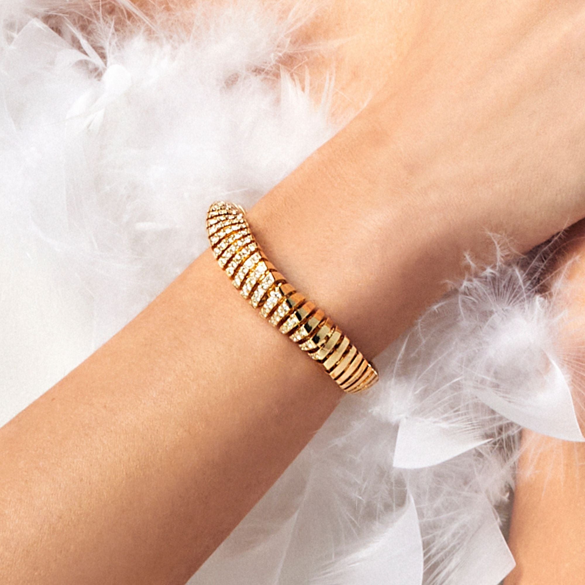 CRESCENDO YELLOW GOLD DIAMOND BRACELET