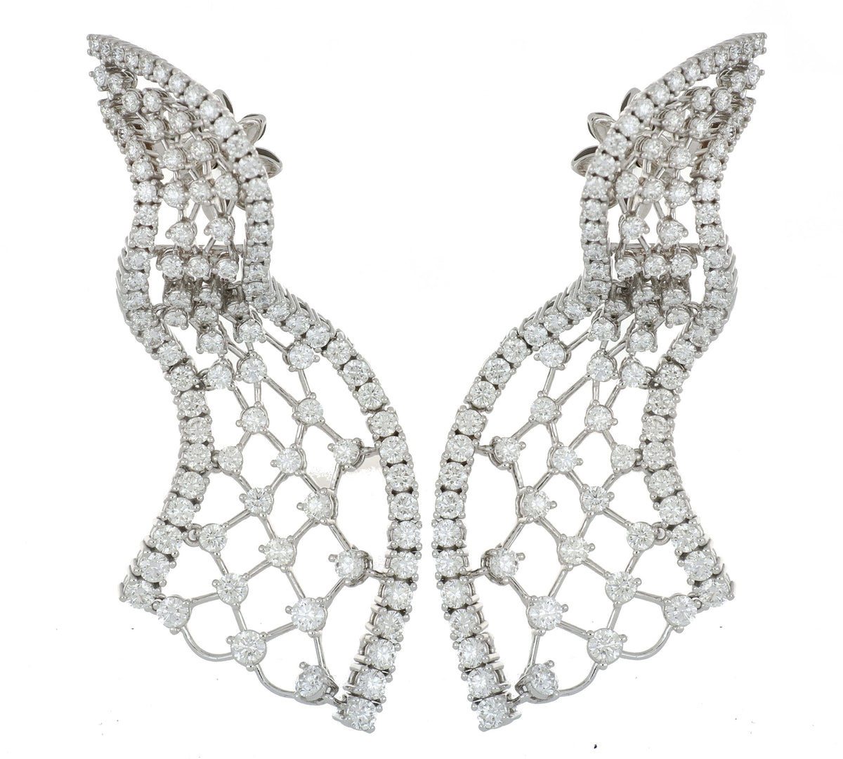 WHITE WONDERS INTRIGO LONG WHITE GOLD EARRINGS