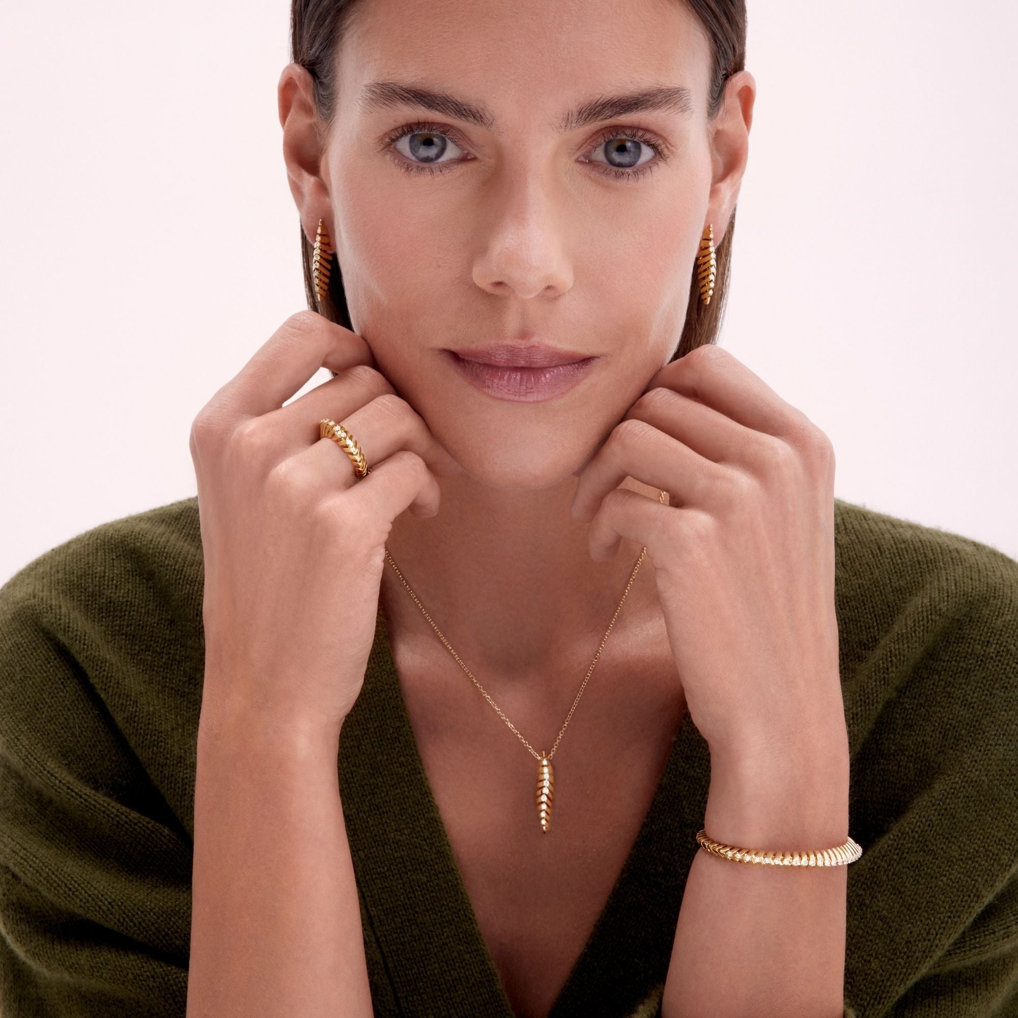 SOFFIO MINI-ME YELLOW GOLD EARRINGS