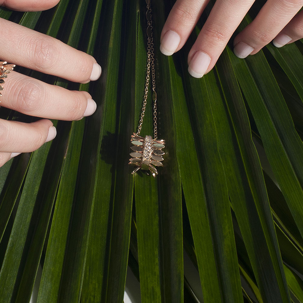 SPETTINATO YELLOW GOLD PENDANT