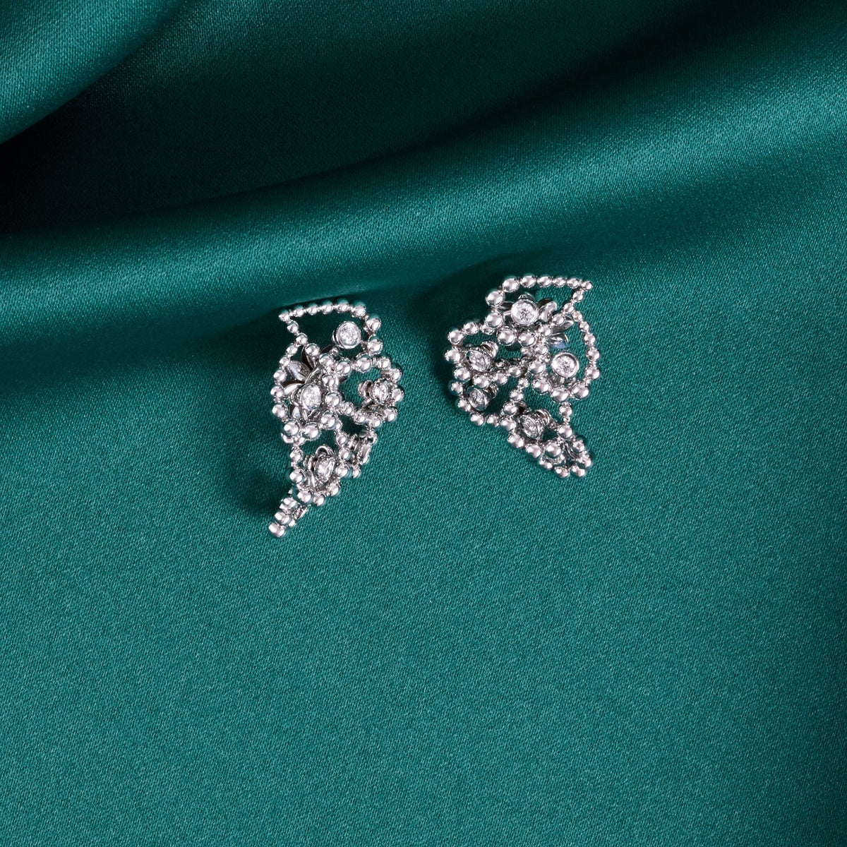Chiacchierino White Gold Earrings