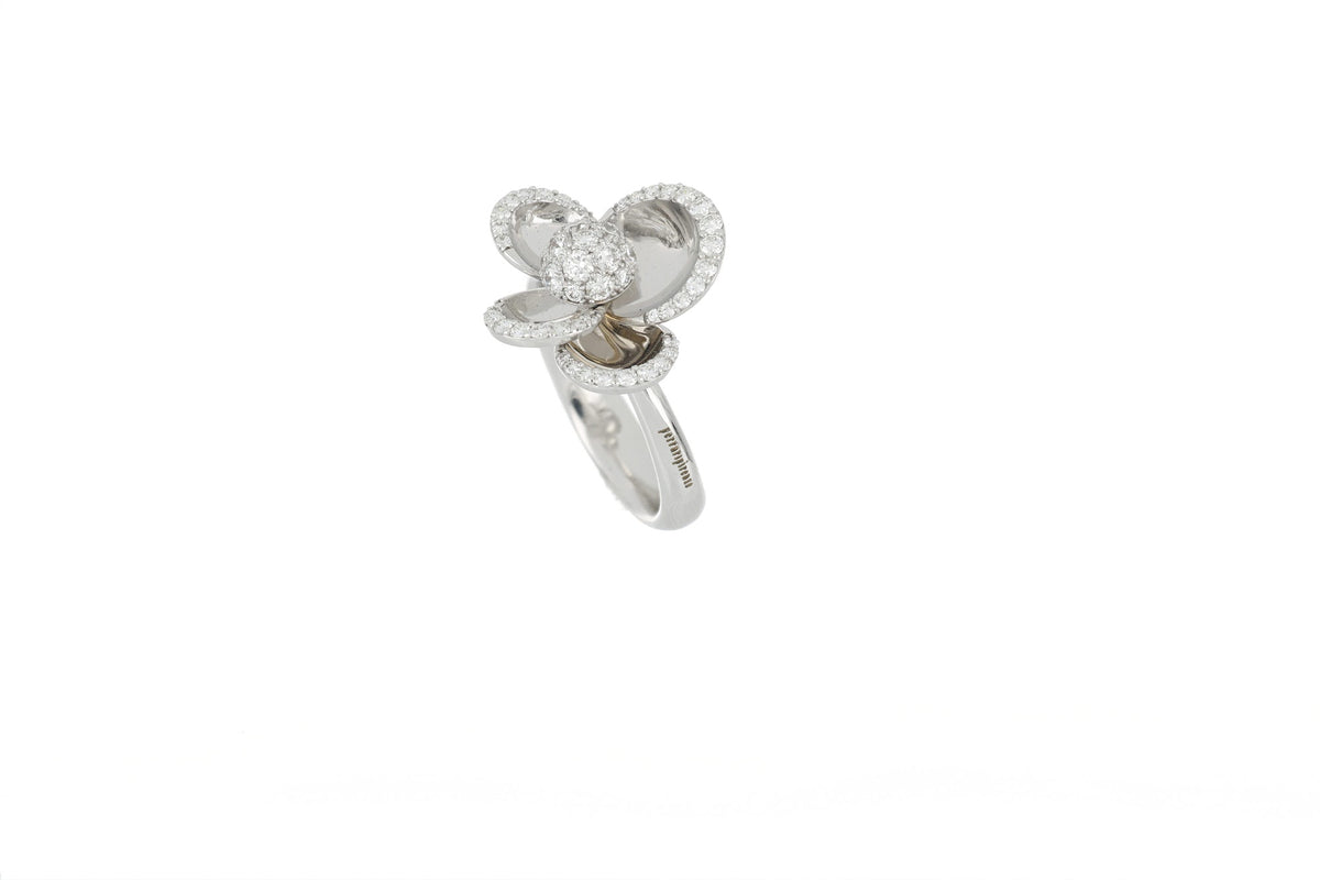 PETALS SMALL WHITE GOLD RING