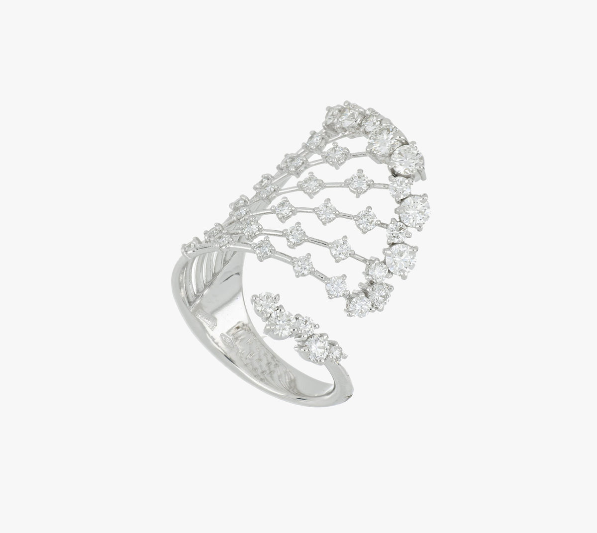 WHITE WONDERS ARIA WHITE GOLD RING