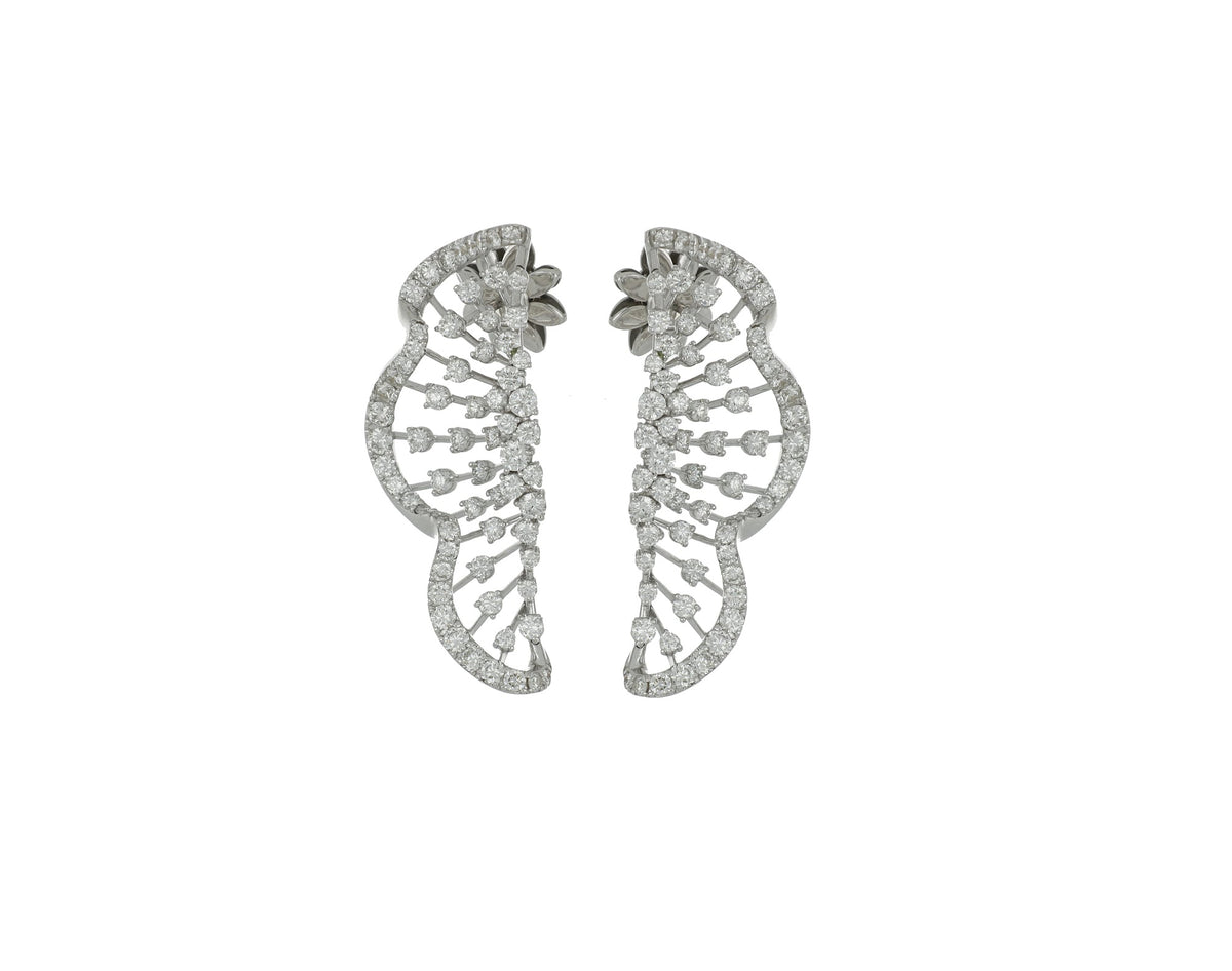 WHITE WONDERS PLISSÉ LONG WHITE GOLD EARRINGS