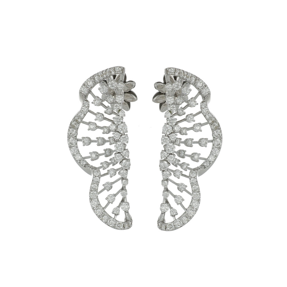 PLISSÉ LONG WHITE GOLD EARRINGS