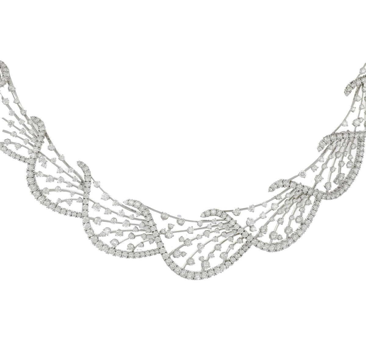 WHITE WONDERS ELICA DIAMONDS CHOKER