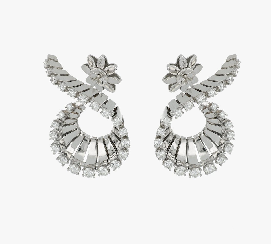 VITO CURLY WHITE GOLD EARRINGS