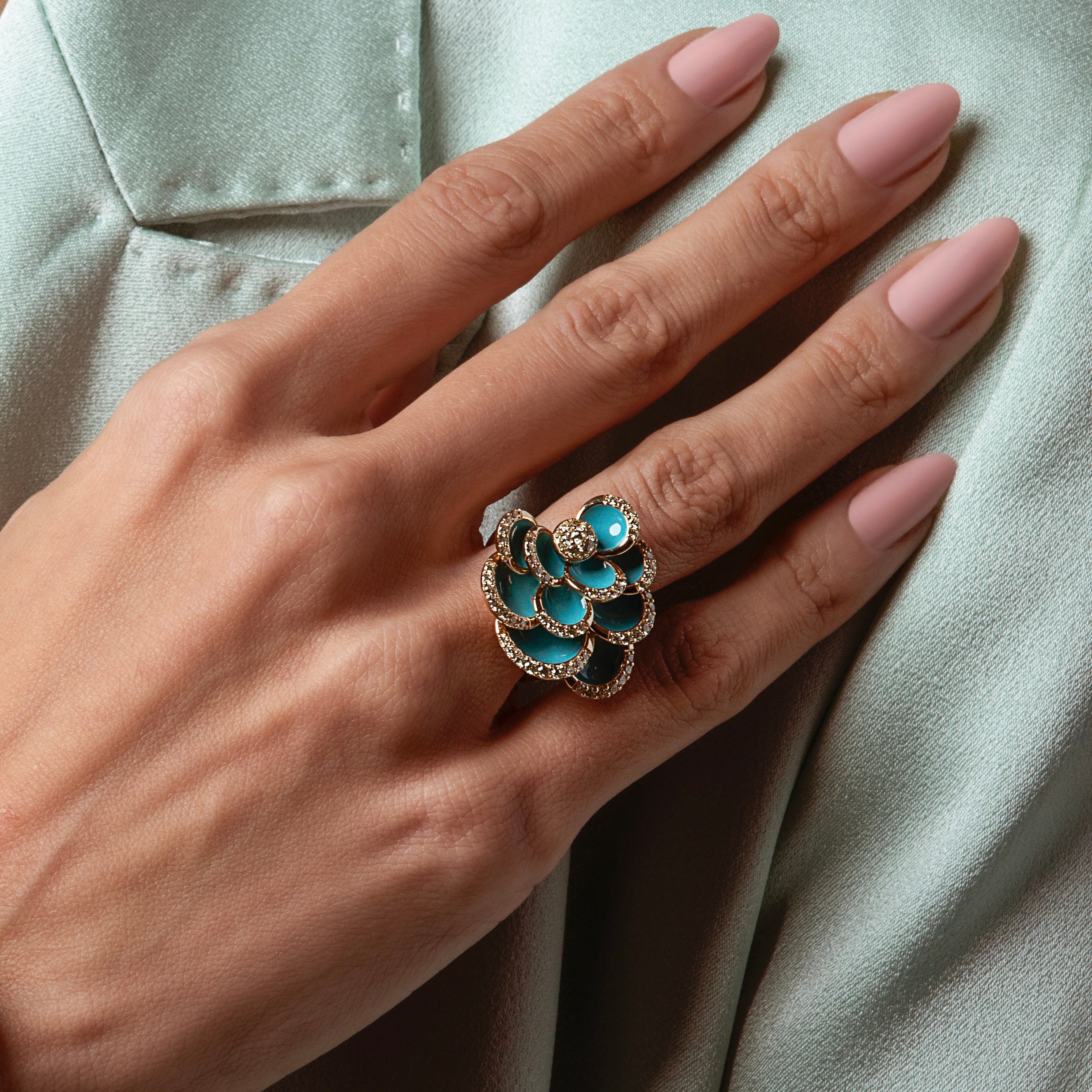 PETALS TURQUOISE ENAMEL RING