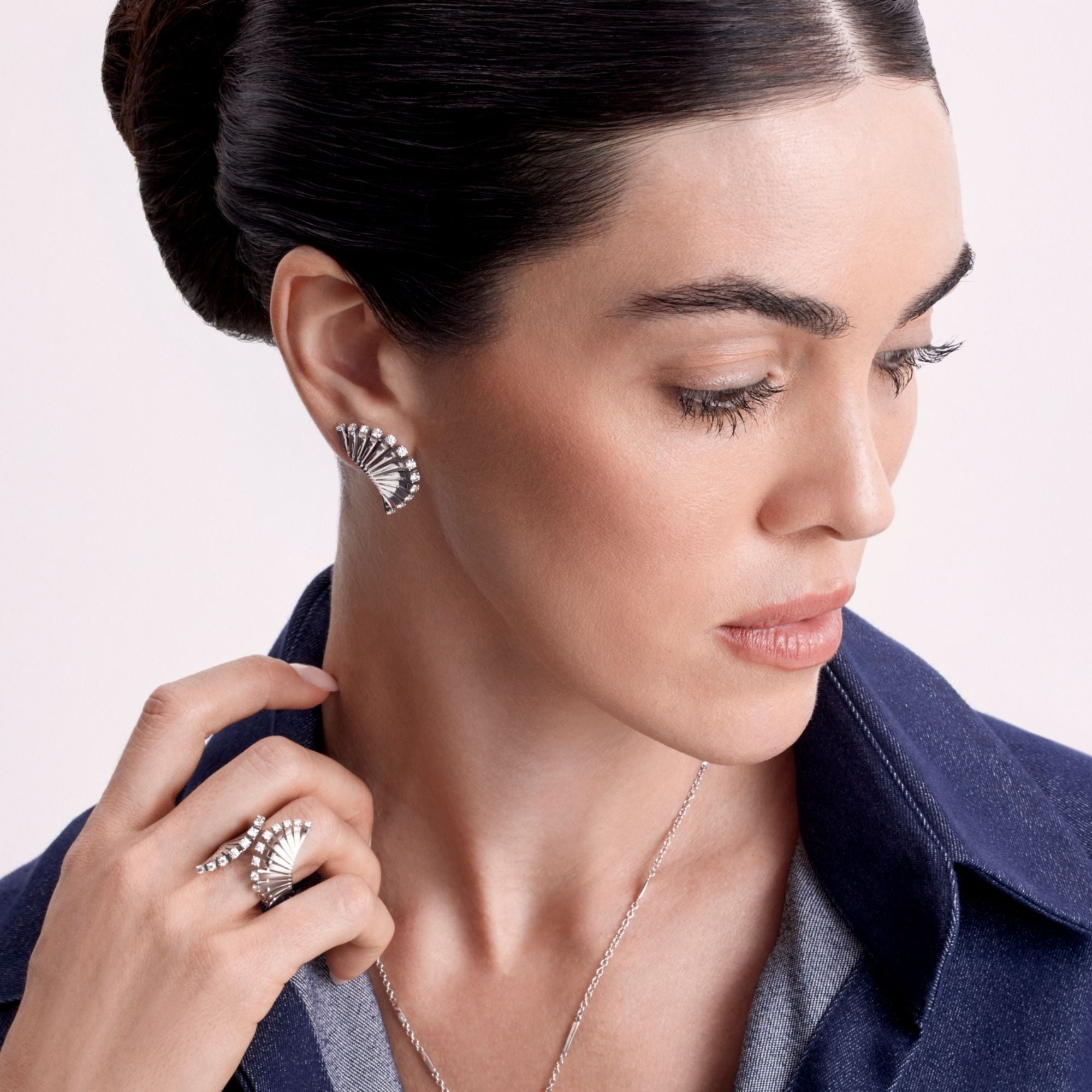 VITO VENTAGLIO WHITE GOLD EARRINGS
