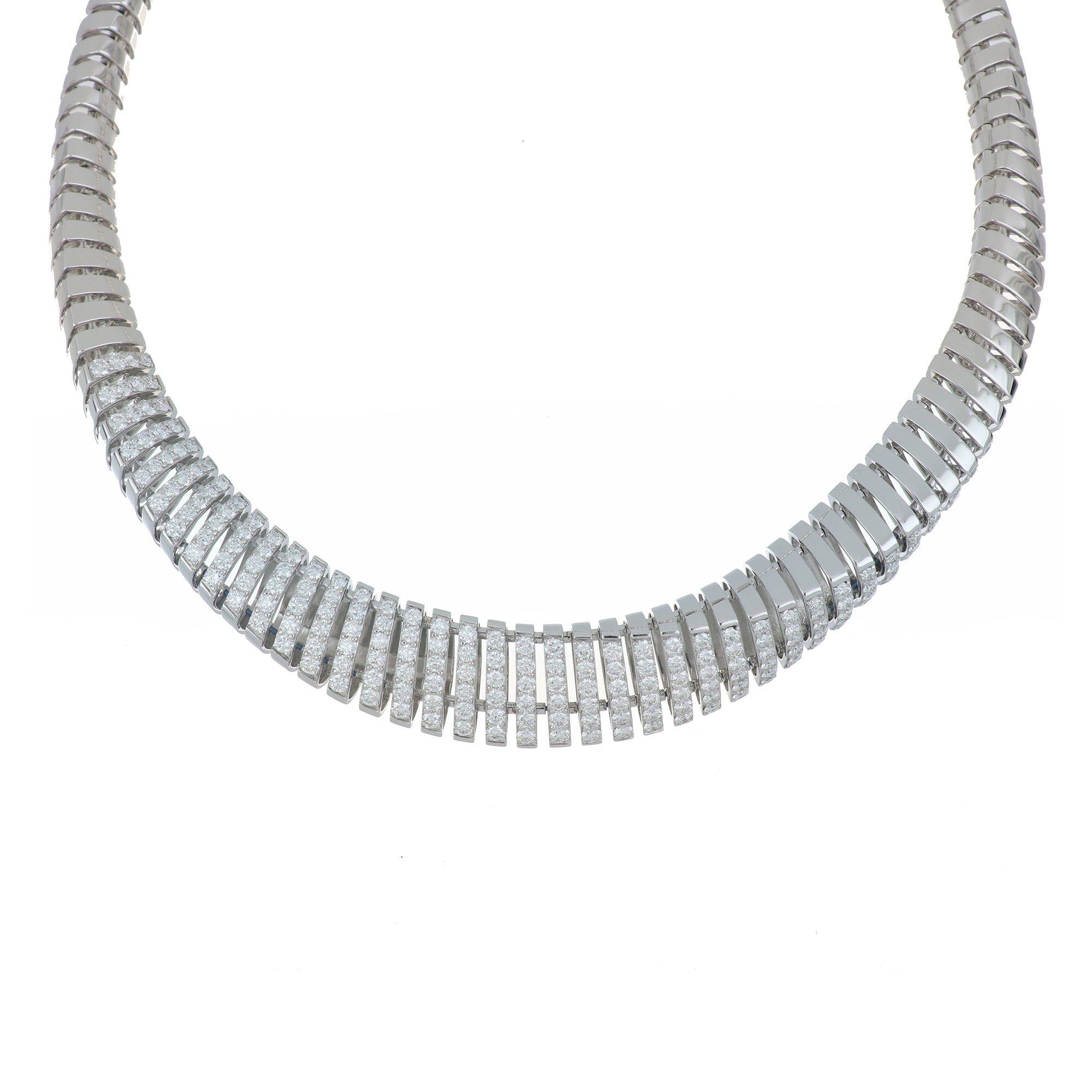 CRESCENDO WHITE GOLD NECKLACE