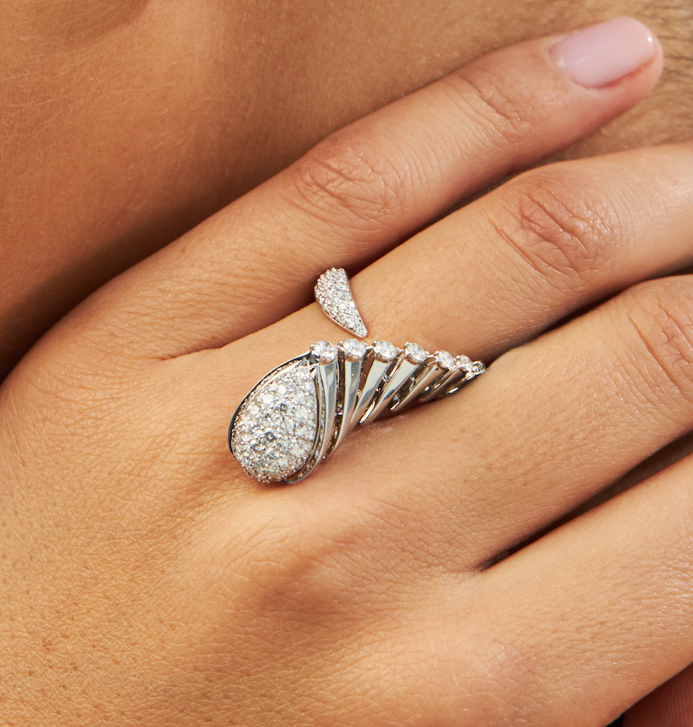 SOFFIO SNAKE WHITE GOLD RING