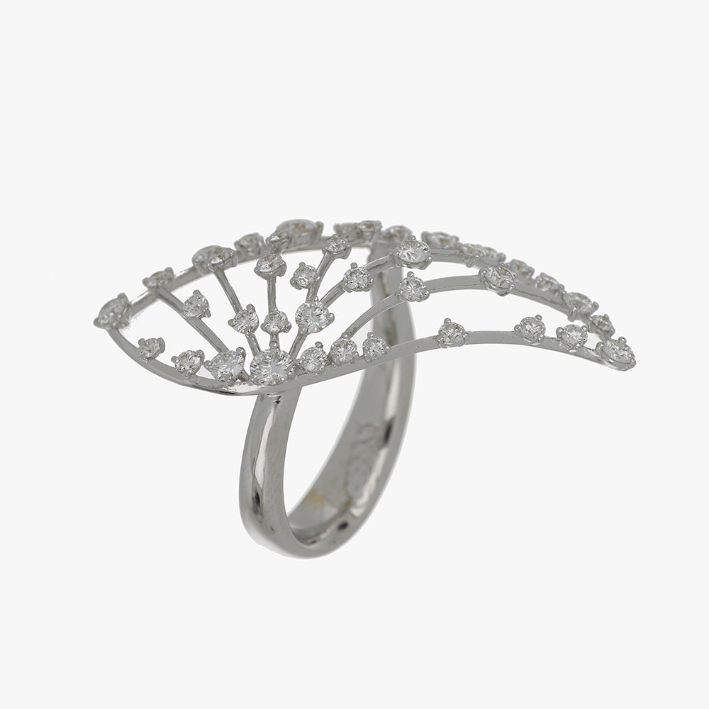 LUCCIOLA WHITE GOLD RING