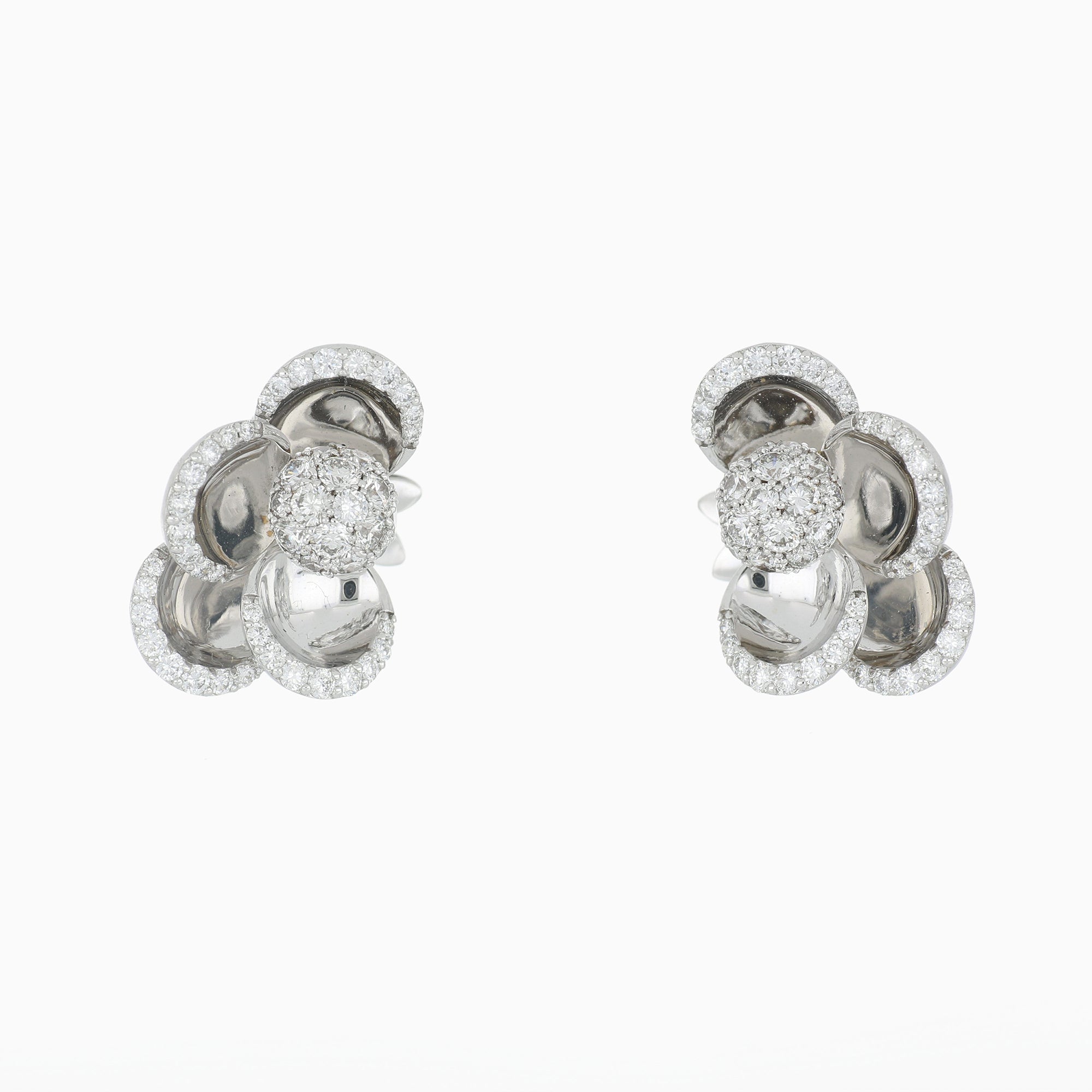 PETALS SMALL WHITE GOLD EARRINGS