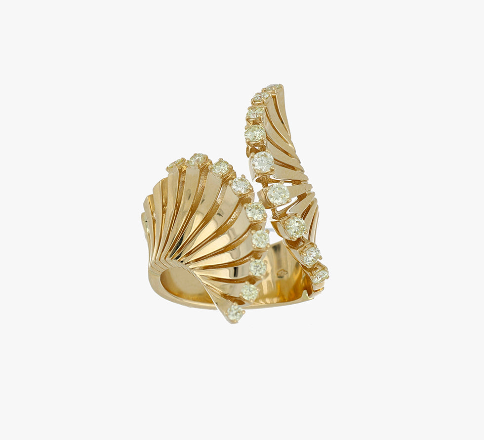 VITO VENTAGLIO RING YELLOW GOLD