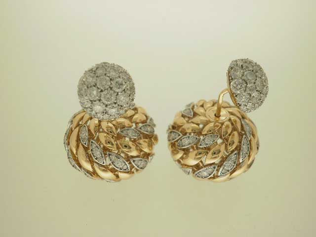 TWIST TWIST YELLOW GOLD PAVÉ EARRINGS